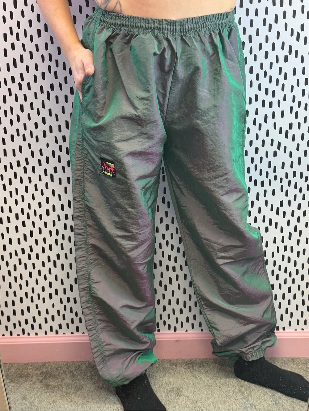 Vintage Surf Style Nylon Jogger Iridescent Track Pants Men’s large